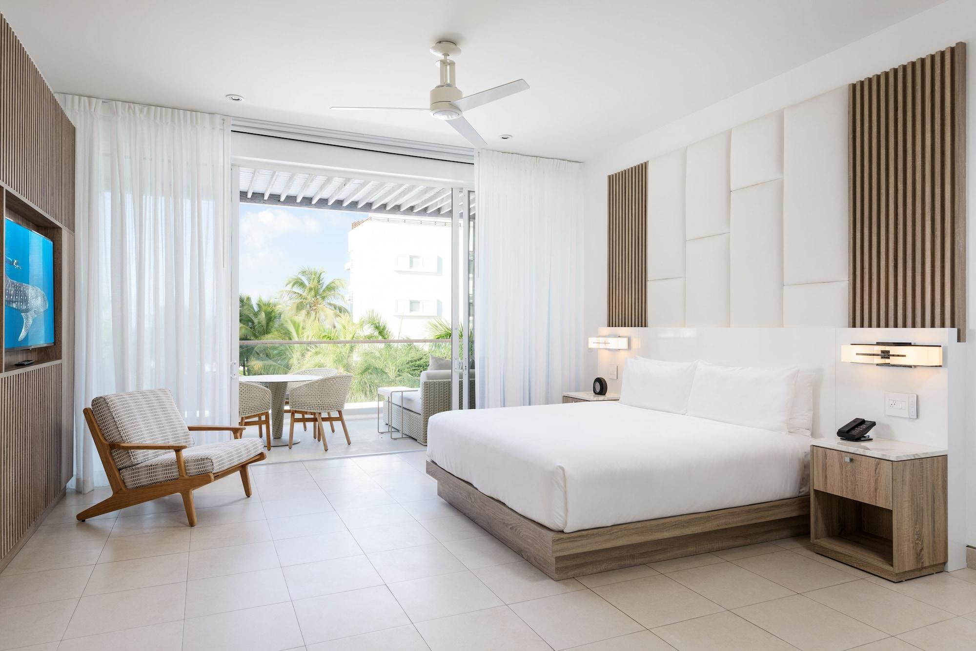 Wymara Resort & Villas Grace Bay Exterior photo