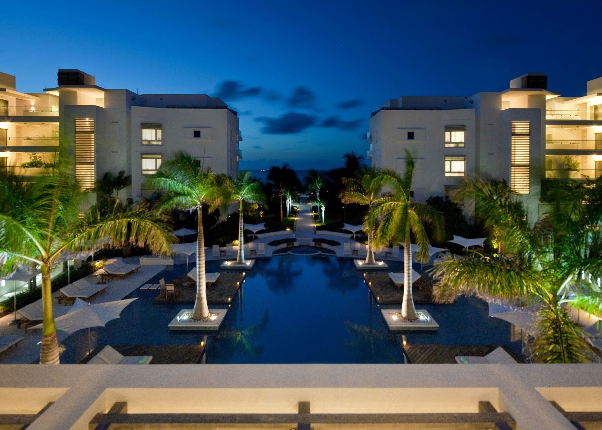Wymara Resort & Villas Grace Bay Exterior photo